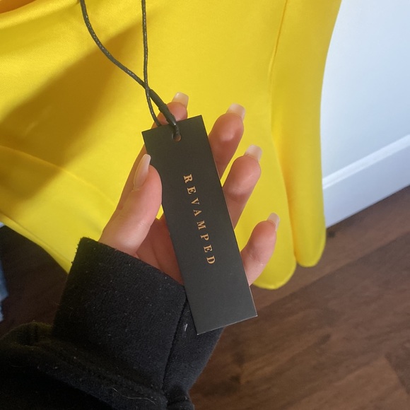 Off the shoulder dress - Picture 2 of 2